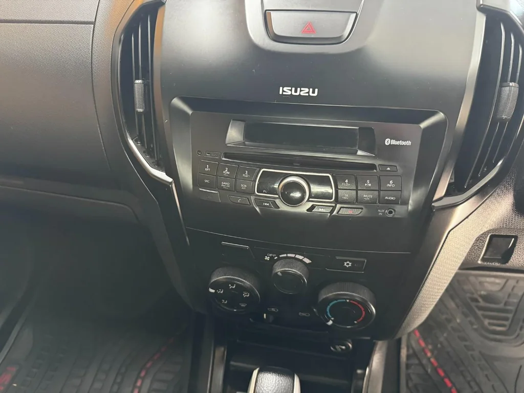 2020 Isuzu D-Max 250 Double Cab Hi-Ride Auto – photo 4