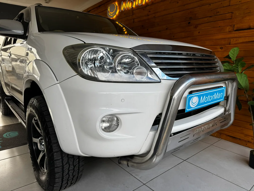 2006 Toyota Fortuner 4.0 V6 4X2 Manual – photo 2