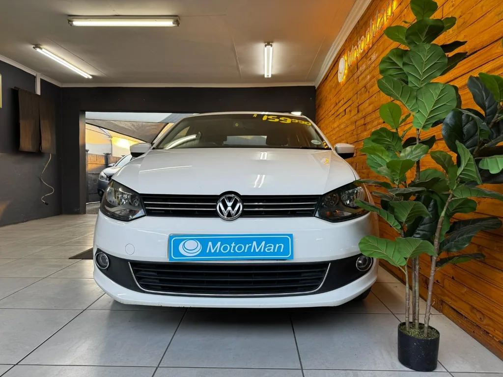 2014 Volkswagen Polo Sedan 1.6 Comfortline – photo 9