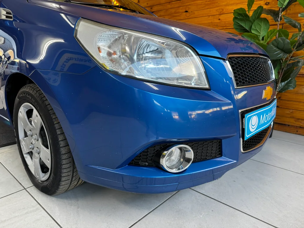 2010 Chevrolet Aveo 1.6 LS Auto Hatch – photo 3