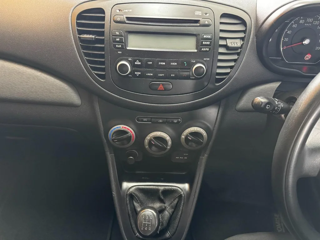 2016 Hyundai i10 1.1 Motion – photo 7