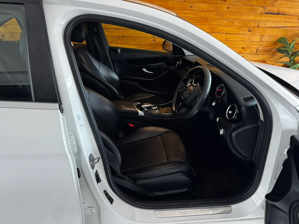 2018 Mercedes-Benz C-Class C180 Auto – photo 8