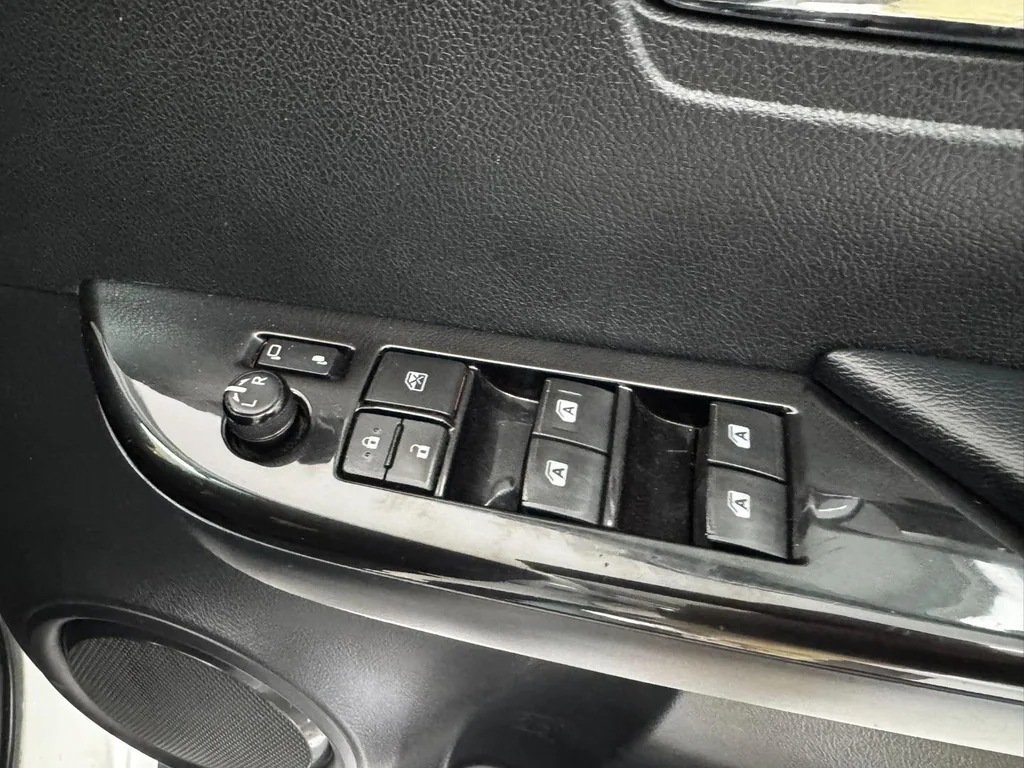 2021 Toyota Hilux 2.8GD-6 Double Cab Legend Auto – photo 17