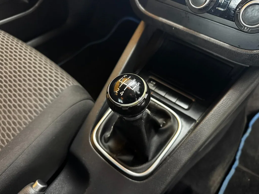 2011 Volkswagen Jetta 1.6 Trendline – photo 12