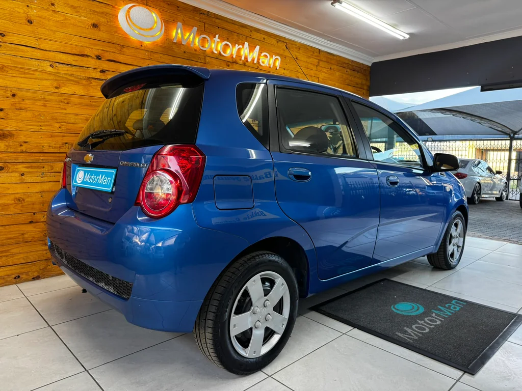 2010 Chevrolet Aveo 1.6 LS Auto Hatch – photo 5