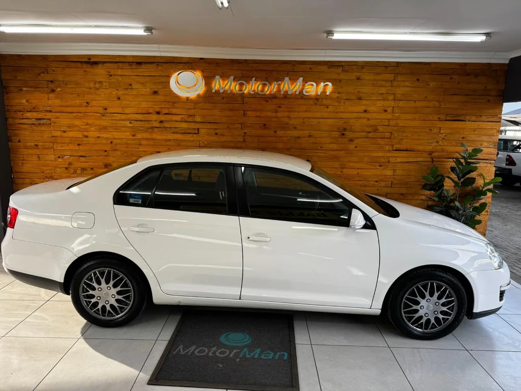 2011 Volkswagen Jetta 1.6 Trendline – photo 4