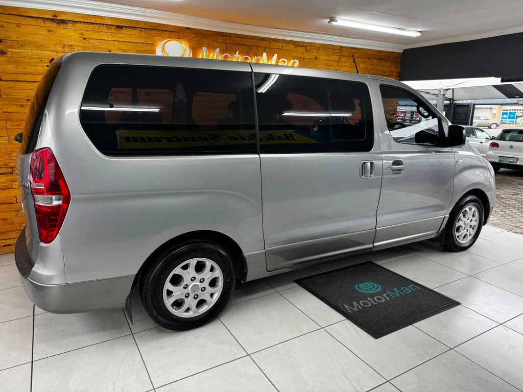 2015 Hyundai H-1 2.5CRDi Wagon GLS – photo 3