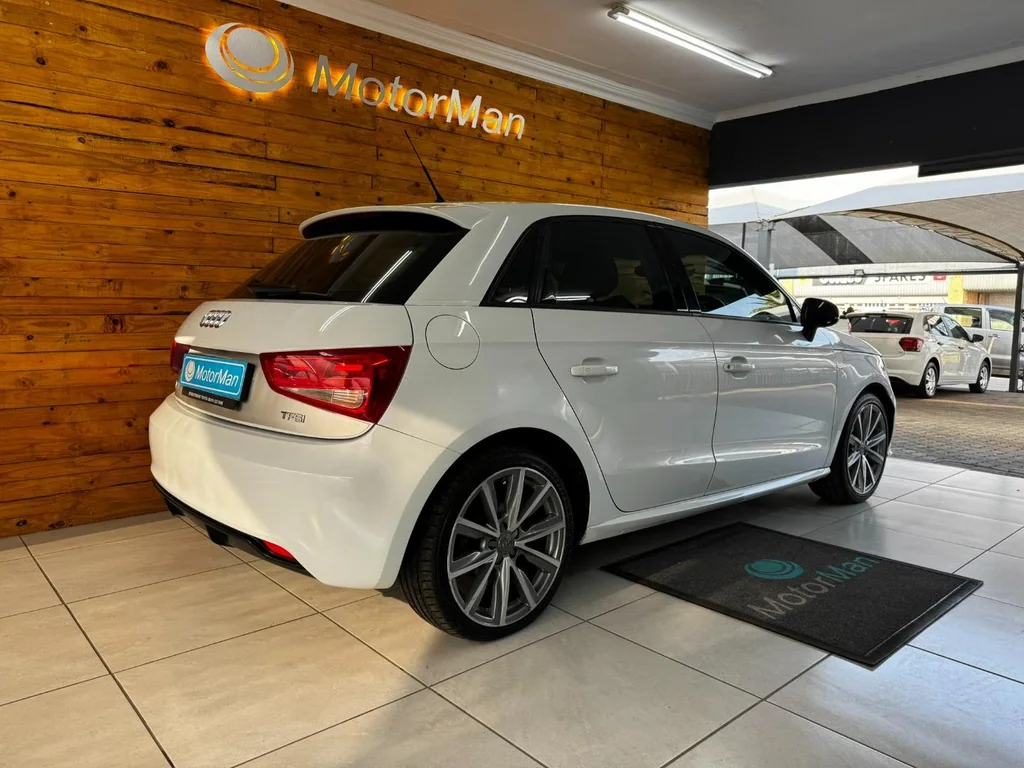 2014 Audi A1 Sportback 1.4TFSI SE R18 Le Mans Limited Edition – photo 12