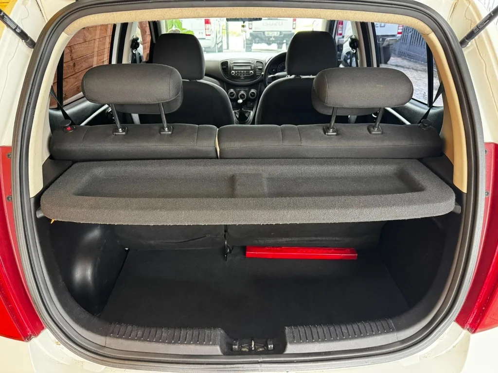 2016 Hyundai i10 1.1 Motion – photo 12