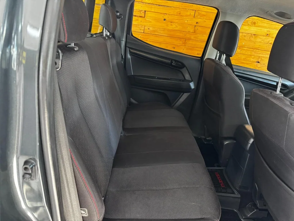 2020 Isuzu D-Max 250 Double Cab Hi-Ride Auto – photo 15