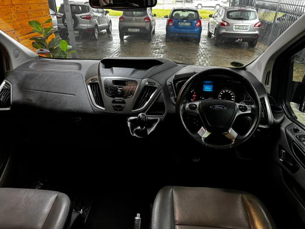 2019 Ford Tourneo Custom 2.2TDCi SWB Limited – photo 24