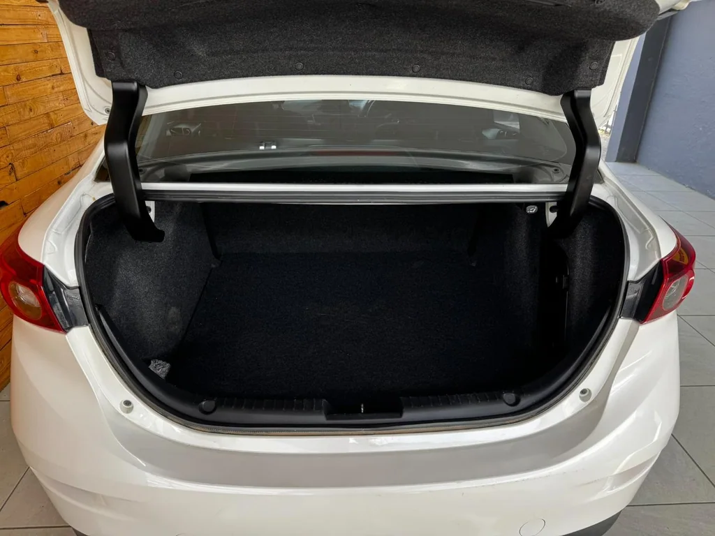 2017 Mazda Mazda3 Sedan 1.6 Original – photo 18
