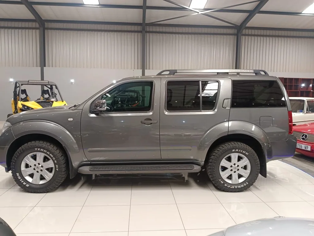 2007 Nissan Pathfinder 2.5dCI 4×4 LE Auto – photo 4