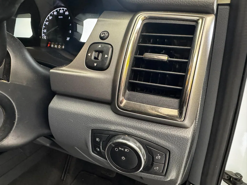 2017 Ford Everest 2.2TDCi XLT Auto – photo 14