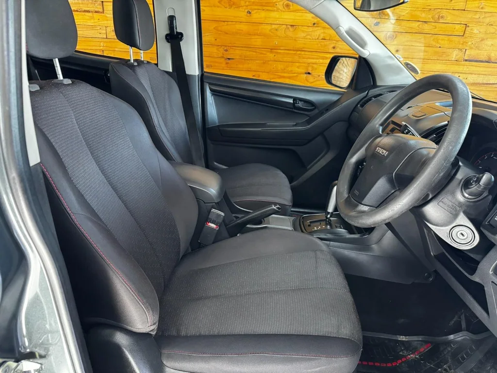 2020 Isuzu D-Max 250 Double Cab Hi-Ride Auto – photo 23