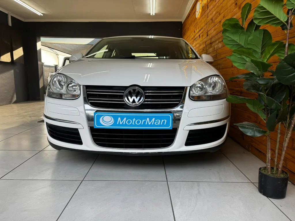 2011 Volkswagen Jetta 1.6 Trendline – photo 2