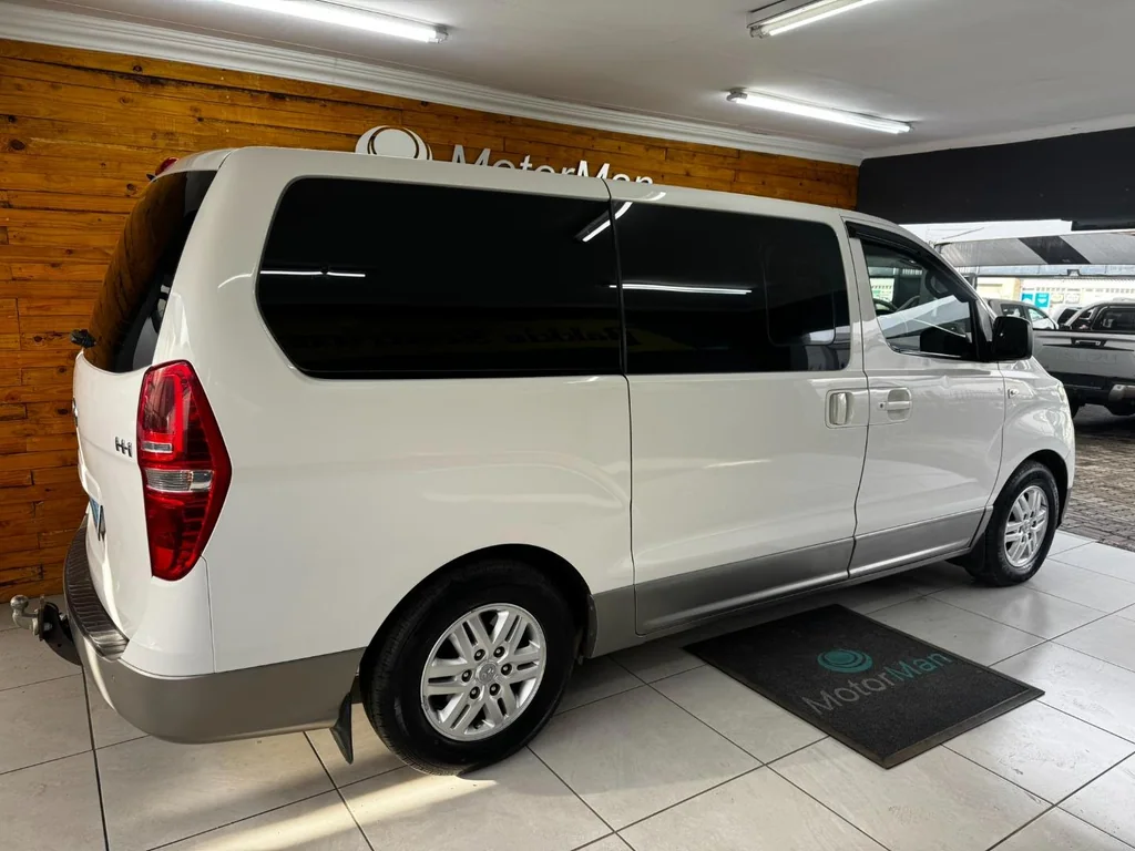 2019 Hyundai H-1 2.4 Bus Executive – photo 8