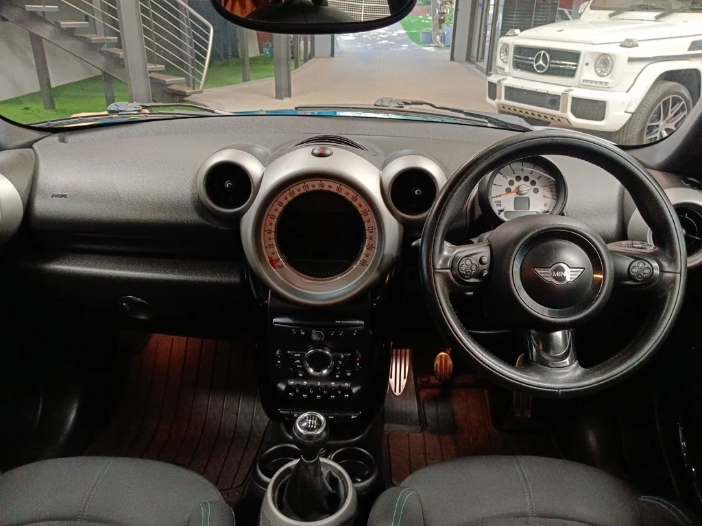 2012 Mini Countryman Cooper S Manual – photo 14