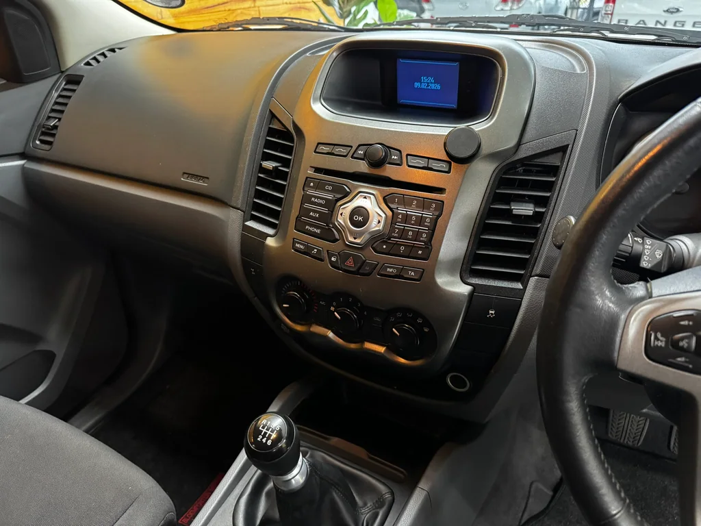 2015 Ford Ranger 2.2 TDCI XLS Hi-Rider Double Cab Manual – photo 13