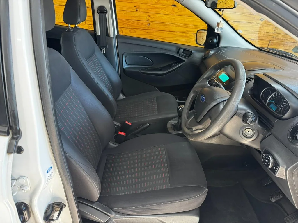 2020 Ford Figo Hatch 1.5 Ambiente – photo 12