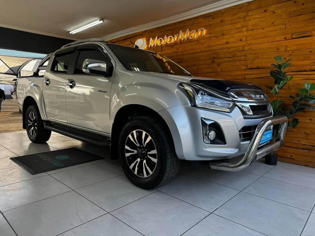 2021 Isuzu D-Max 300 3.0TD Double Cab LX Auto – photo 1