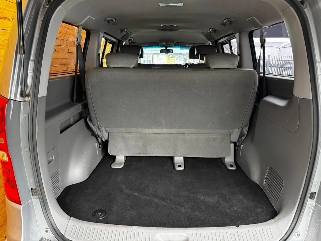 2015 Hyundai H-1 2.5CRDi Wagon GLS – photo 11