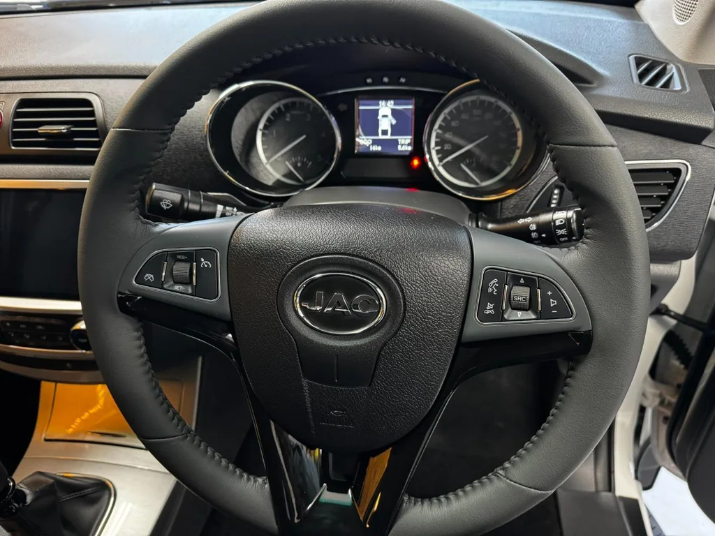 2026 JAC T8 2.0CTi Double Cab Lux – photo 16