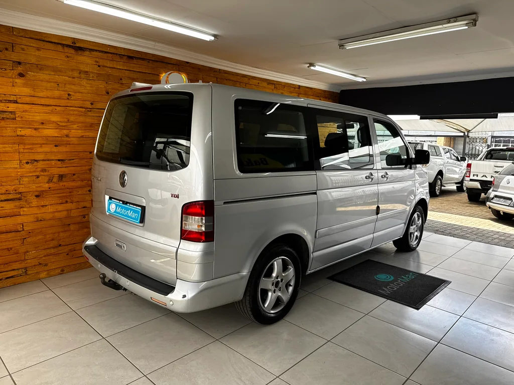2008 Volkswagen Caravelle T5 2.5 TDI (128KW) Auto – photo 5
