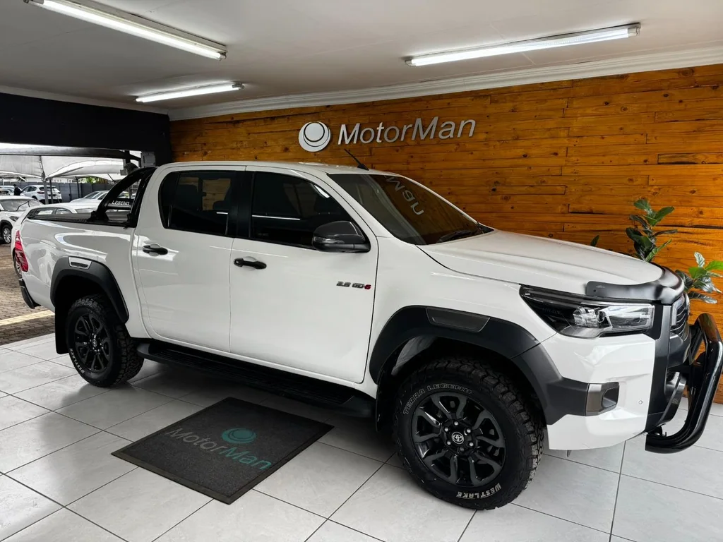 2021 Toyota Hilux 2.8GD-6 Double Cab Legend Auto – photo 4