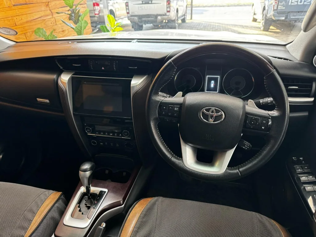 2016 Toyota Fortuner 2.8GD-6 4x4 Auto – photo 18