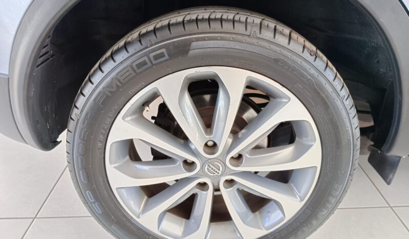 2010 Nissan Qashqai 2.0 Acenta Manual For Sale In Bloemfontein full