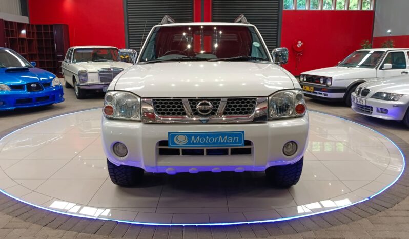 2019 Nissan NP300 Hardbody 2.4i Double Cab Hi-Rider Manual For Sale In Bloemfontein full